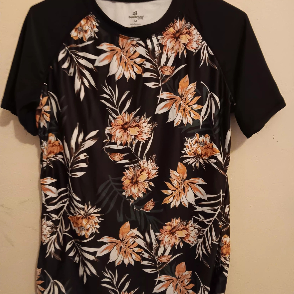 Lesser Bay Sports Shirt, Womens Sz M Swim Top Short Slv Black Floral EUC